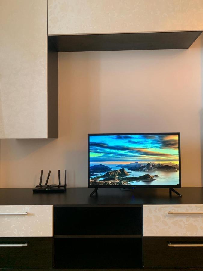 Sunny Central Apartments Suceava Luaran gambar